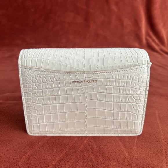 Alexander McQueen bag Crocodile Pattern - Picture 5 of 8